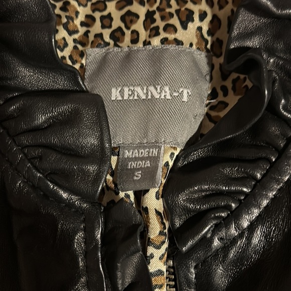 ❌Kenna-t Black Soft Leather Bomber Biker Moto Jacket Ruffle Leopard Lining Small - Picture 14 of 14